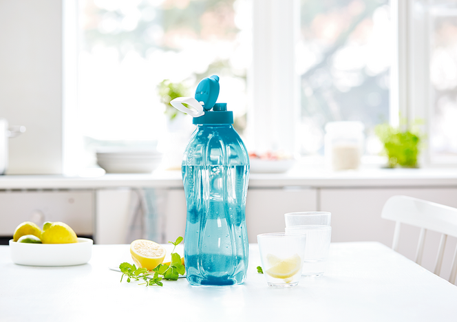 Tupperware Eco+ Juomapullo 2 l (juomanokkakorkki) 