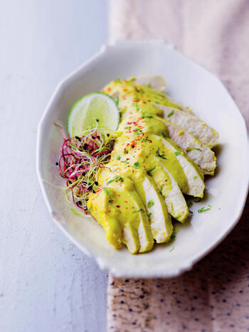 Tupperware Broileria kookoskastikkeessa