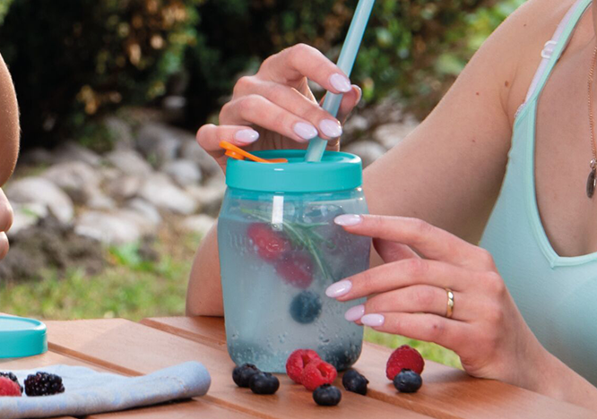 Tupperware Marjoilla maustettu vesi